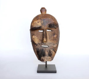 Nepal W. Middle Hills Mask